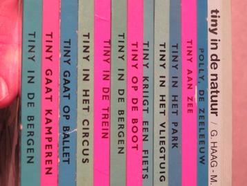 Tiny-boeken beschikbaar voor biedingen