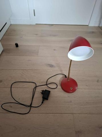 Set of two IKEA table/desk lamps (red and black) beschikbaar voor biedingen