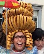 Carnavals pruik in foam 2 stuks, Enlèvement, Utilisé