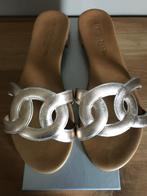 Goudkleurig slippers van Christian Daniel, maat 40, in perfe, Kleding | Dames, Schoenen, Slippers, Overige kleuren, Christian Daniel