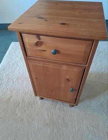 Table de nuit IKEA Hemnes  beschikbaar voor biedingen
