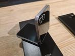GSM SAMSUNG Z FLIP6 - 256 Go - Silver Shadow - Etat Neuf, Ophalen, Touchscreen, Zo goed als nieuw, Zonder simlock