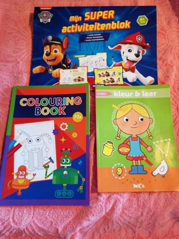 kleur, leer & activiteiten boeken beschikbaar voor biedingen