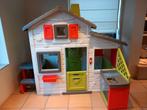 Friend house met picknicktafel en keuken, Ophalen, Zo goed als nieuw, Kunststof