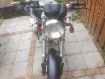 Ducati monster 600cc 2001