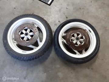 Achterwiel voorwiel wielen velgen 16 inch Paso Supersport beschikbaar voor biedingen
