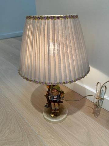 Hummel 230 - Apple Tree Boy werkende tafellamp - TMK 3 beschikbaar voor biedingen
