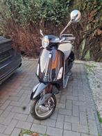 Vespa primavera B klasse, Fietsen en Brommers, Ophalen