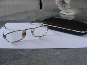 Lunette, optique M.Dandois, pour dame,  dans sa boîte beschikbaar voor biedingen