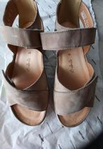 Nouvelles sandales beige-taupe pour femmes, marque Hearts, t, Vêtements | Femmes, Chaussures, Neuf, Enlèvement ou Envoi, Beige