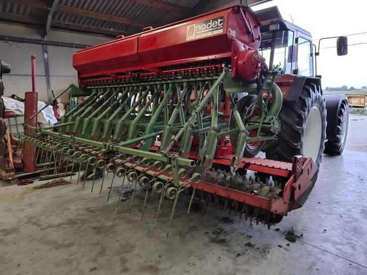 Zaaimachine nodet en rotoreg Kuhn 3m, Zakelijke goederen, Landbouw | Werktuigen, Ophalen