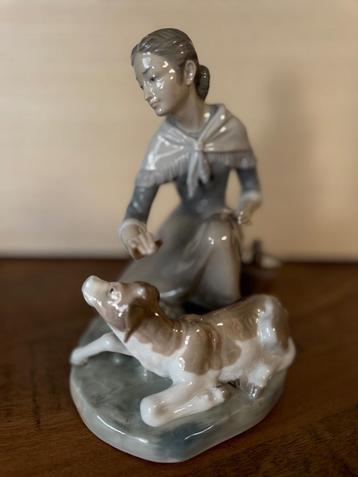 Lladro Meisje met koe beschikbaar voor biedingen