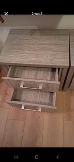 2 identieke nachtkastjes, Huis en Inrichting, Kasten | Schoenenkasten, Ophalen