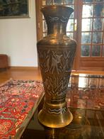 Oude bronzen vaas, Antiek en Kunst, Antiek | Vazen