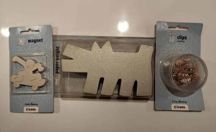 Keith Haring paperweight, paperclip en magneet., Diversen, Bureau-accessoires, Nieuw, Ophalen of Verzenden