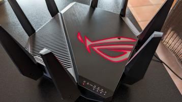 Routeur WIFI Asus ROG Rapture GT-AXE11000 beschikbaar voor biedingen