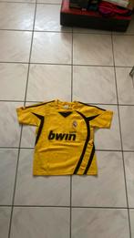 Een voetbal t-shirt van real madrid, Ophalen, Zo goed als nieuw