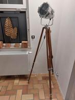 Véritable et rare Lampadaire trépied marque Kern Swiss., Zo goed als nieuw, Hout