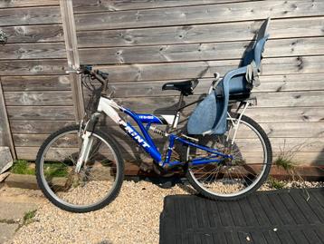 Fiets met kinderzitje beschikbaar voor biedingen
