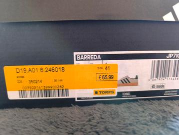 Adidas Barreda unisex maat 41  beschikbaar voor biedingen