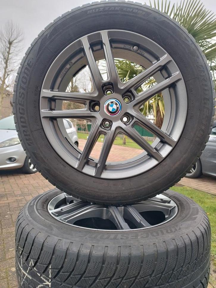 Winterbanden 225/55/R17 Bridgestone voor BMW 5 serie G30/31, Auto-onderdelen, Banden en Velgen, Band(en), Winterbanden, 17 inch