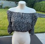 Bloemetjes crop top off shoulders (XS), Zwart, Zo goed als nieuw, Lange mouw, Maat 34 (XS) of kleiner