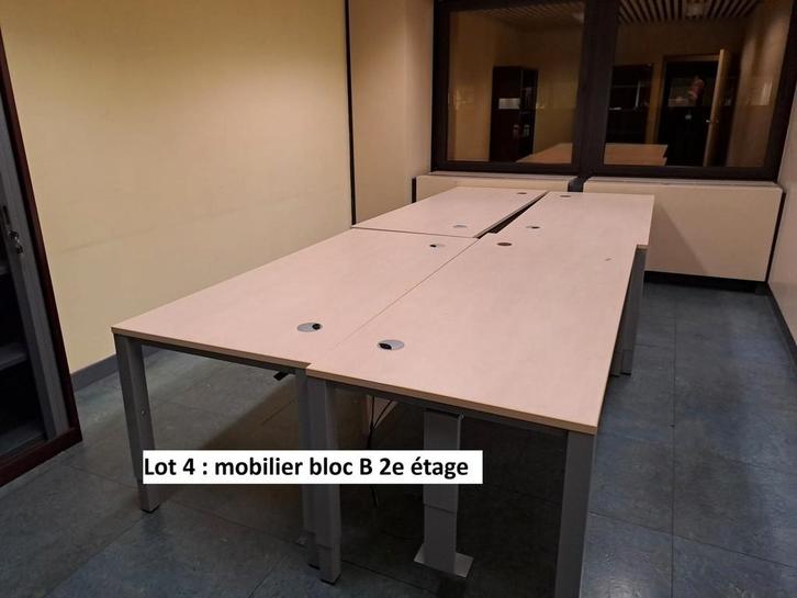 Bureau professionnel réglable en hauteur, Maison & Meubles, Bureaux, Comme neuf, Bureau, Réglable en hauteur, Enlèvement