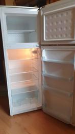 frigo congélateur, Electroménager, Réfrigérateurs & Frigos, Comme neuf, 140 à 160 cm, Enlèvement, 45 à 60 cm
