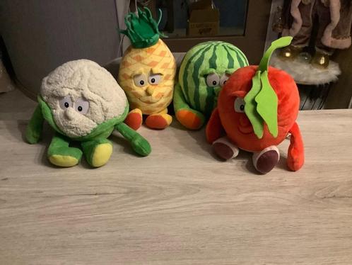Vitamines verschillende pluche characters (26x40 cm), Kinderen en Baby's, Speelgoed | Knuffels en Pluche, Zo goed als nieuw, Overige typen