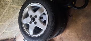 Set stadsauto Toyota, Peugeot, Citroën  beschikbaar voor biedingen