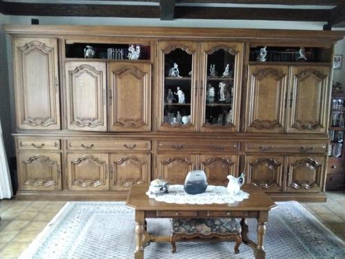 Stevig  massief eiken wandkast  uit een lengte, Antiek en Kunst, Antiek | Meubels | Kasten, Ophalen