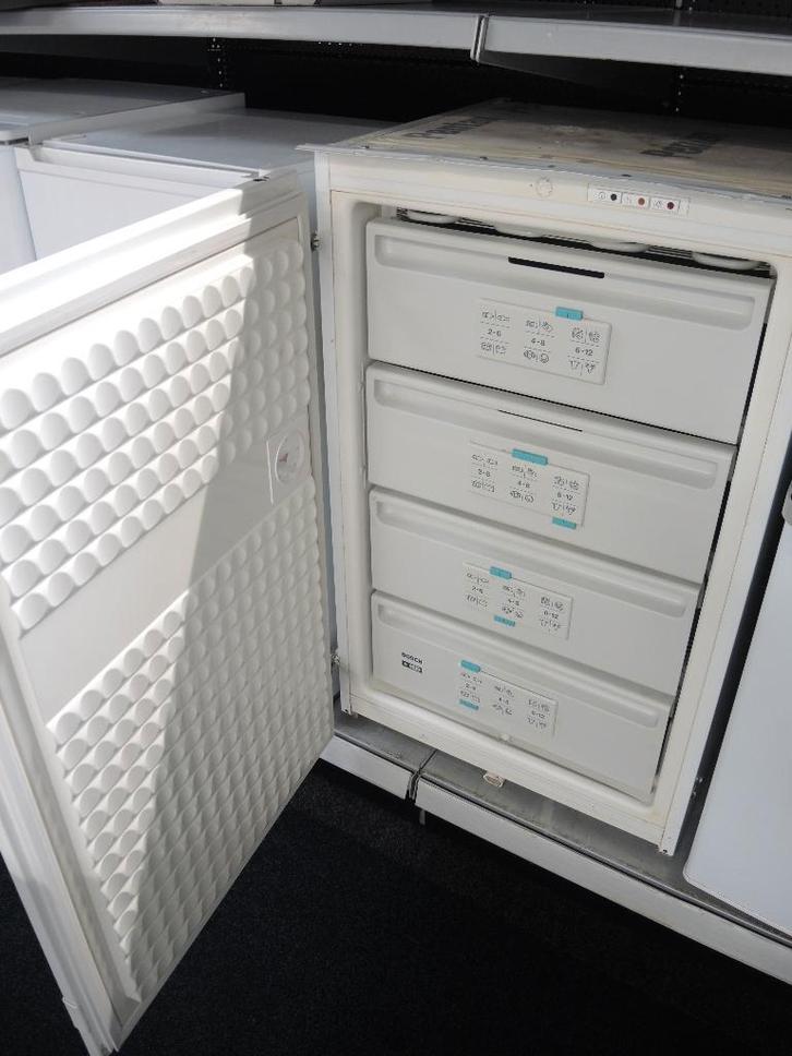 Bosch inbouw diepvrieskast 54/87, Elektronische apparatuur, Slowcookers, Gebruikt, Ophalen of Verzenden