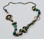 Prachtige nieuwe lange ketting - groen en goud, Handtassen en Accessoires, Kettingen, Ophalen of Verzenden, Nieuw, Groen, Overige materialen