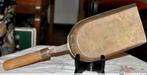 § pelle a charbon en cuivre et bois bord droit, Enlèvement ou Envoi
