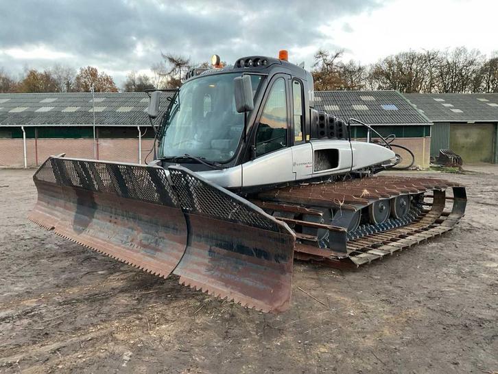 Leitwolf Prinoth S-W1200 m Snowbeater 2003 avec souffleuse, Articles professionnels, Agriculture | Tracteurs, Autres marques, Utilisé