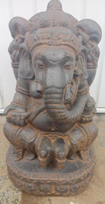 ganesha in steen  beschikbaar voor biedingen