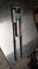 Vérin pneumatique avec guide, Enlèvement ou Envoi