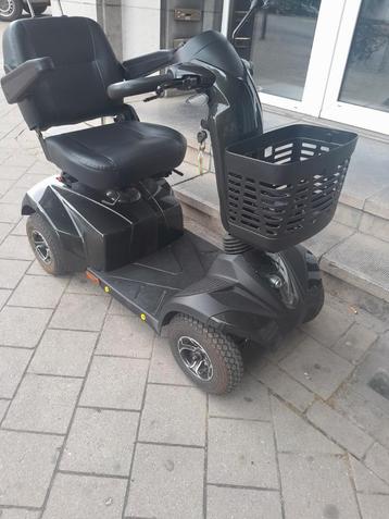 Chaise roulante électrique ST4D LTD nieuw mobility scooter  beschikbaar voor biedingen