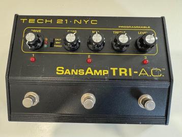 Tech 21 TRI-A.C. analoog programmeerbaar multi effect  beschikbaar voor biedingen