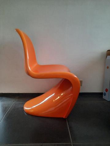 Verner Panton Chair oranje