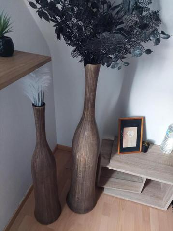 2 exclusieve design vazen beschikbaar voor biedingen