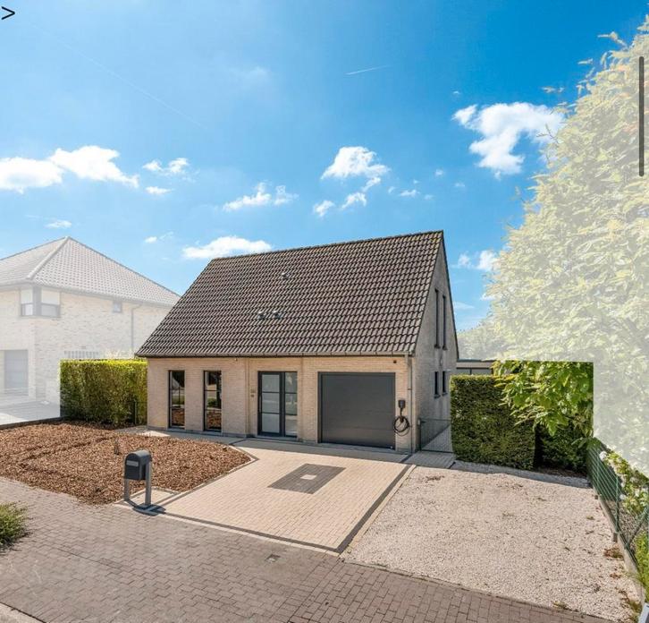 Instapklare energiezuinige woning - 3 slpkamers & grote tuin, Immo, Huizen en Appartementen te koop, Provincie Oost-Vlaanderen