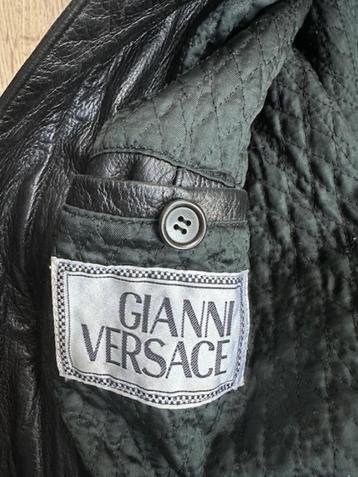 Jas Gianni Versace, leder
