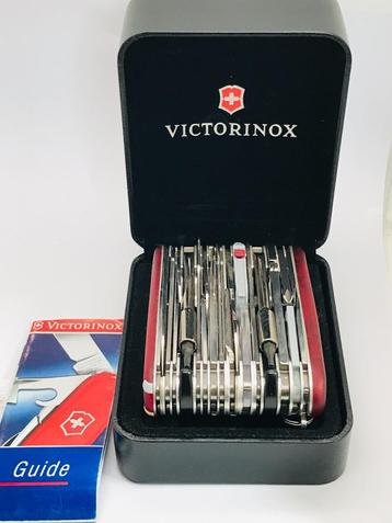 Victorinox 1.6795.XAVT Swiss Army Swiss Champ XXL Multi-Tool