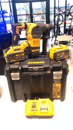 Perforateur SDS-Plus Dewalt DCH333 + 2 18v, Bricolage & Construction, 400 à 600 watts, Enlèvement, Utilisé, Mécanisme de percussion