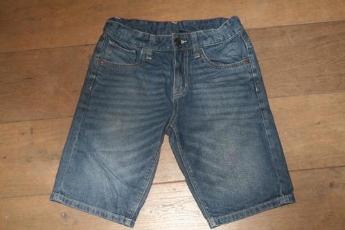 Maat 146 - jeans bermuda short, Kinderen en Baby's, Kinderkleding | Maat 146, Zo goed als nieuw, Jongen, Broek, Ophalen of Verzenden