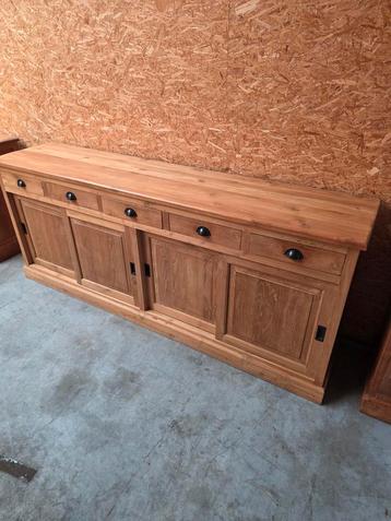 Mooie massief teakhouten dressoir 220cm beschikbaar voor biedingen