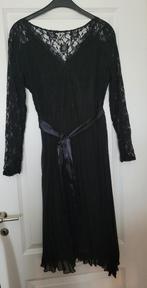 Robe noire en dentelle XL, Vêtements | Femmes, Robes, Taille 46/48 (XL) ou plus grande, Enlèvement ou Envoi, Au-dessus du genou