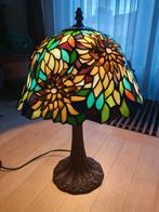 Lampe de table Tifanny Medium avec fleurs 3D., Enlèvement