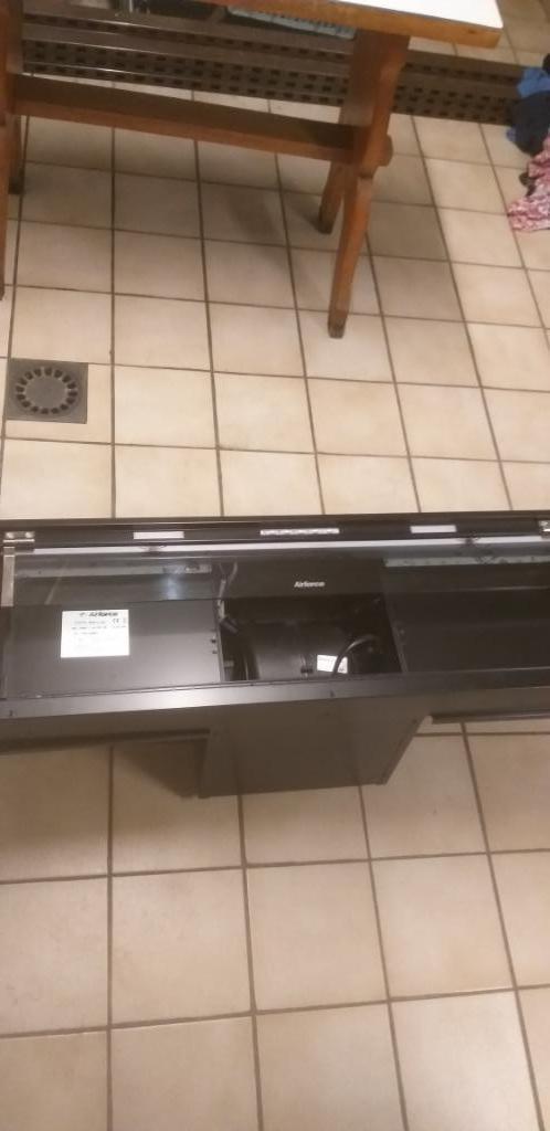 AFZUIGKAP, Elektronische apparatuur, Afzuigkappen, Zo goed als nieuw, Inbouw, Onderbouw afzuigkap, 600 tot 800 m³ per uur, Ophalen